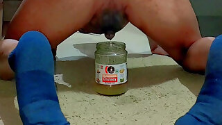 Lil' Clitty Rubing and Peeing